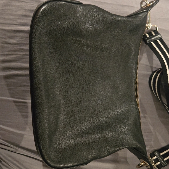 Kate Spade Black Pebbled Leather Bag with Striped Strap - Picture 2 of 6